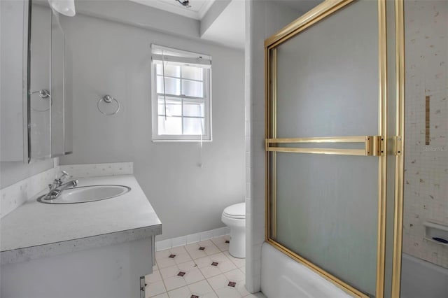 full bathroom with shower / bath combination with glass door, vanity, and toilet