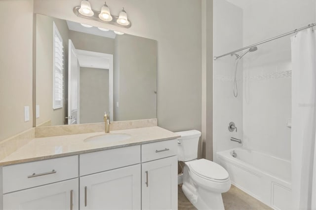 full bathroom with shower / tub combo, vanity, and toilet