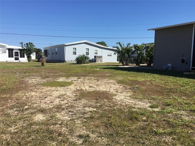 Listing photo 2 for 327 Blackburn Blvd, North Port FL 34287