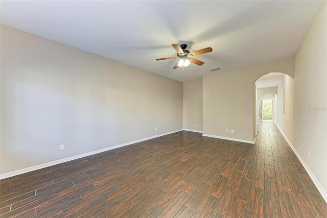 empty room with ceiling fan