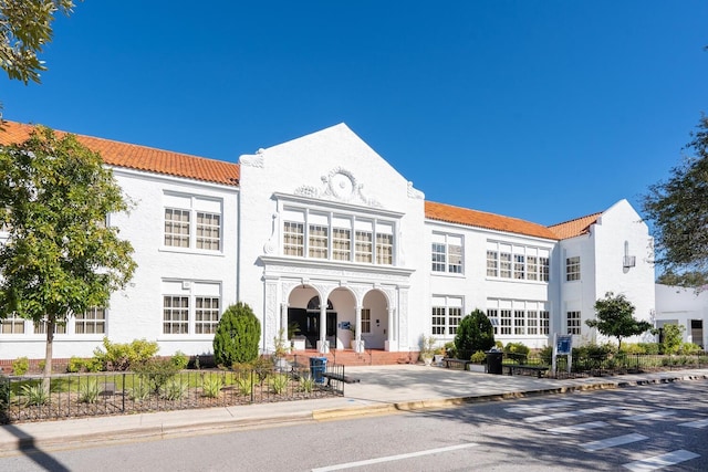 view of building exterior