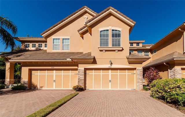 view of front of house featuring a garage