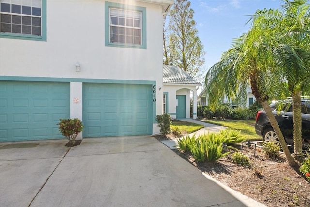 view of front of house with a garage