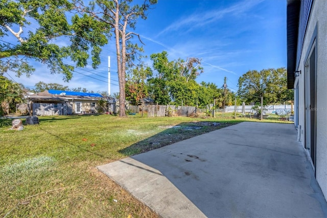 view of yard with a patio area