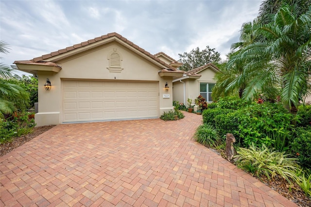 view of front of house featuring a garage