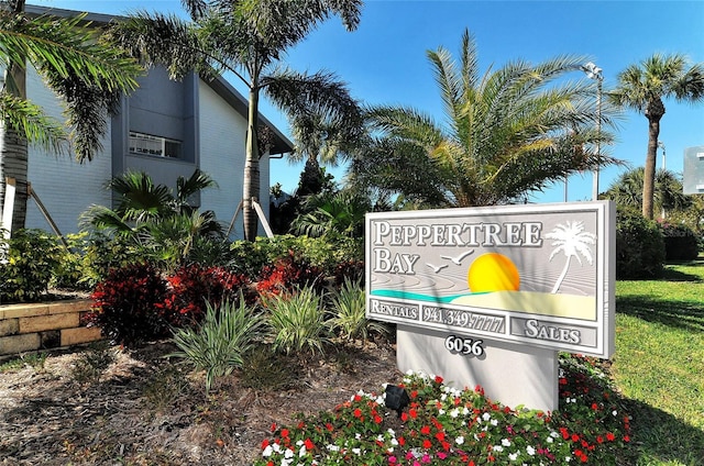 view of community / neighborhood sign