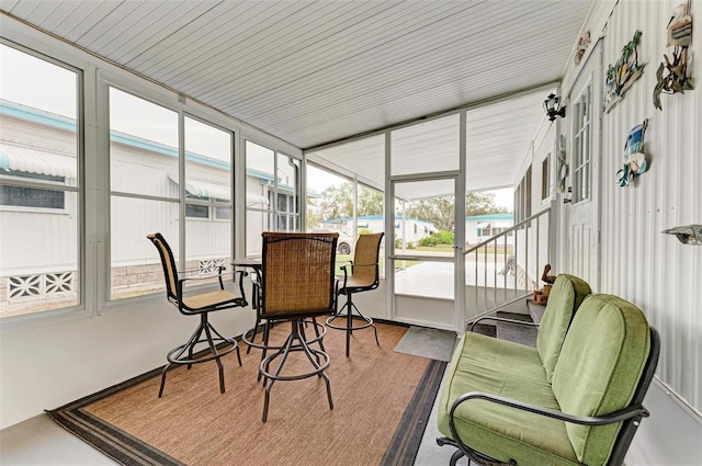 view of sunroom / solarium