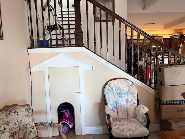 5630 3rd St W, Bradenton, FL 34207 - stairs featuring baseboards