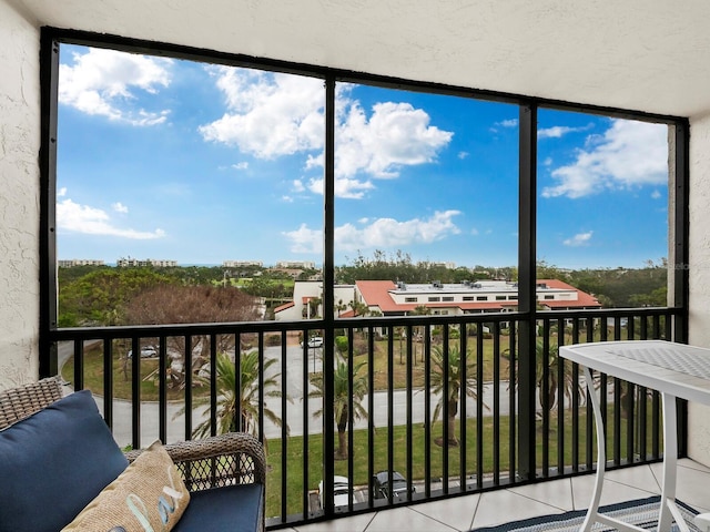 view of sunroom / solarium