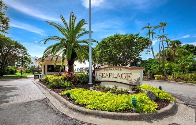 2045 Gulf Of Mexico Dr Unit M1-502, Longboat Key, FL 34228 - view of community sign