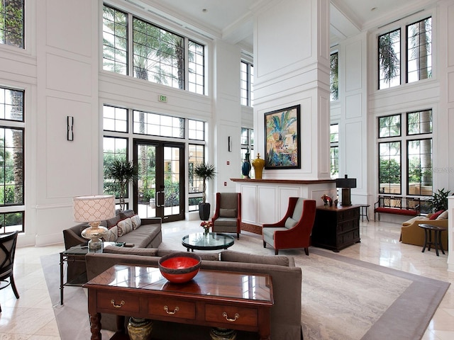 750 N Tamiami Trl Unit 420, Sarasota, FL 34236 - lobby featuring a decorative wall and a towering ceiling