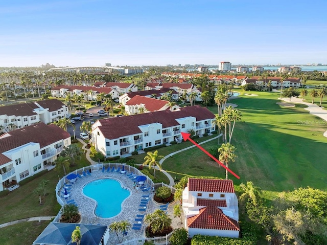 bird's eye view with a residential view