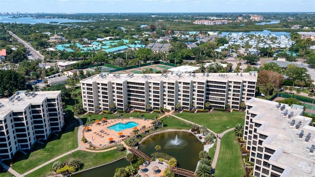 bird's eye view featuring a water view