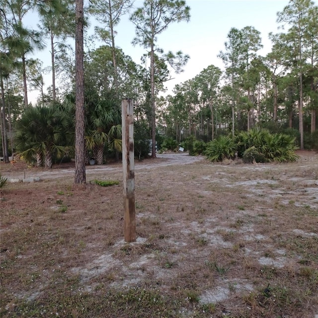 Listing photo 2 for 7870 19th Pl, Labelle FL 33935