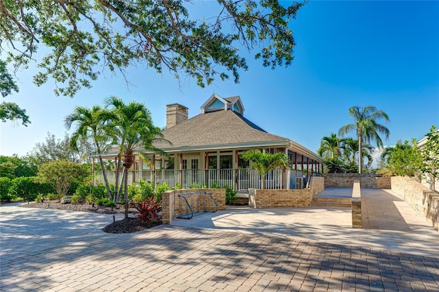 view of front of house featuring a patio