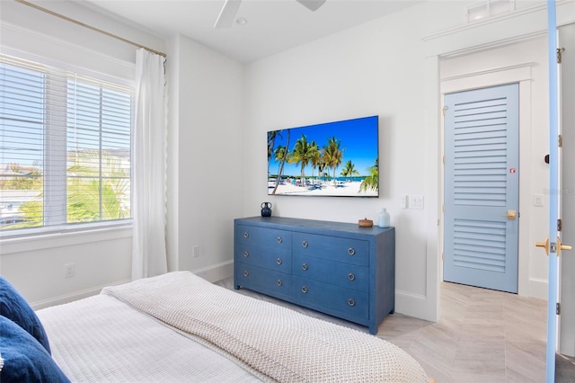 bedroom featuring ceiling fan