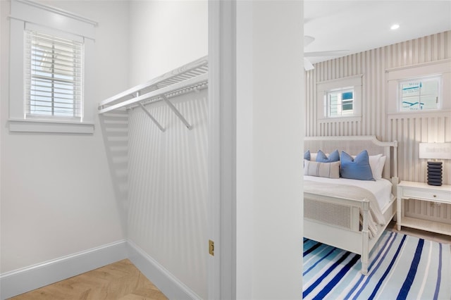 bedroom with ceiling fan