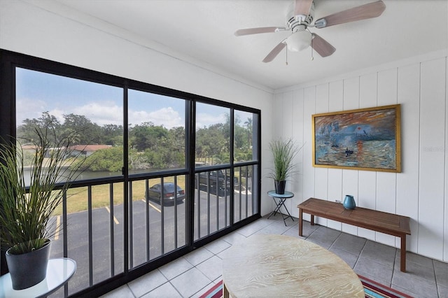 2124 N Tamiami Trl Unit 103, Sarasota, FL 34234 - view of sunroom / solarium
