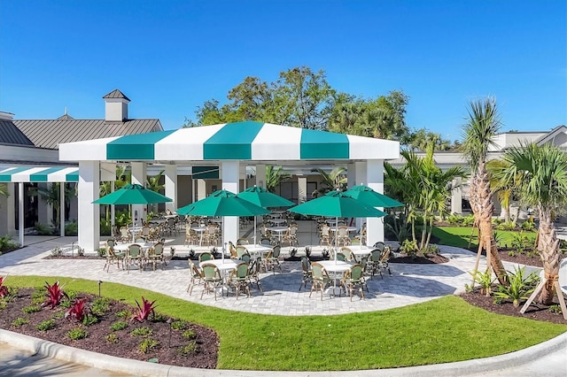 11265 Mc Dermott Ct, Englewood, FL 34223 - view of patio / terrace