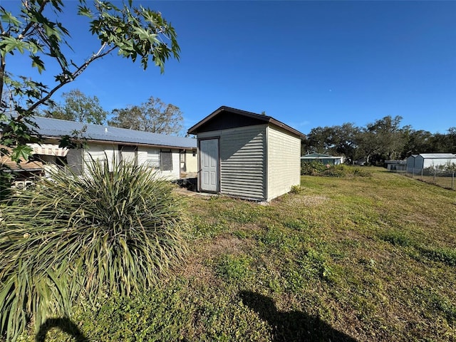 exterior space featuring a yard