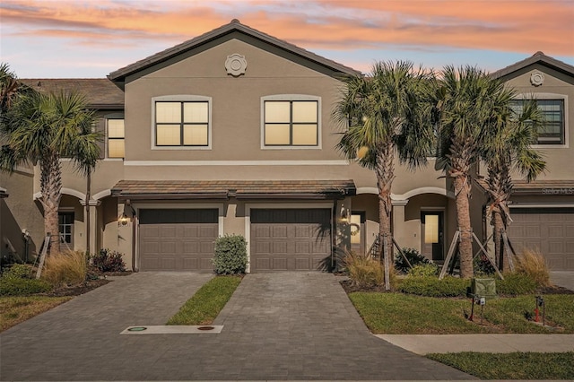 view of front facade with a garage