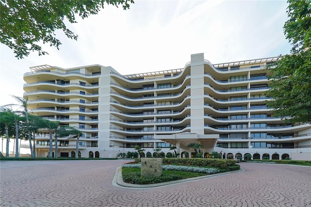 435 L Ambiance Dr Unit M408, Longboat Key, FL 34228 - photo 2