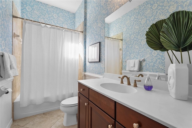 full bathroom featuring tile patterned flooring, toilet, shower / tub combo, vanity, and wallpapered walls