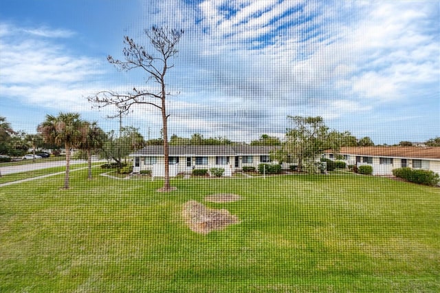 view of front of house with a front lawn