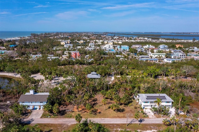 Listing photo 3 for 561 Gulf Bay Rd, Longboat Key FL 34228