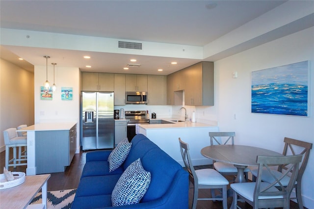1709 N Tamiami Trl Unit 212, Sarasota, FL 34234 - photo 6