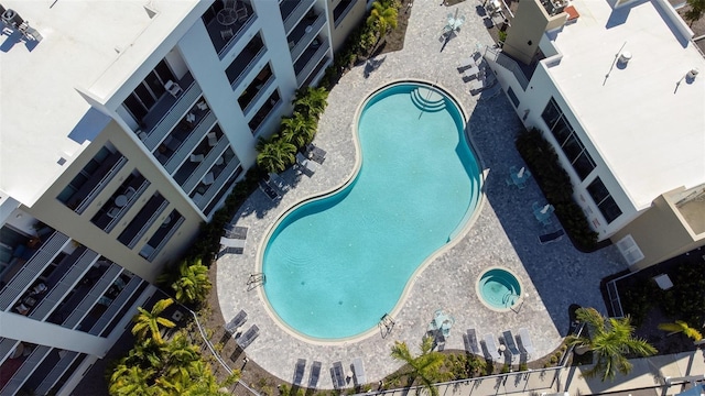 view of swimming pool