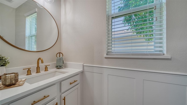 bathroom with vanity