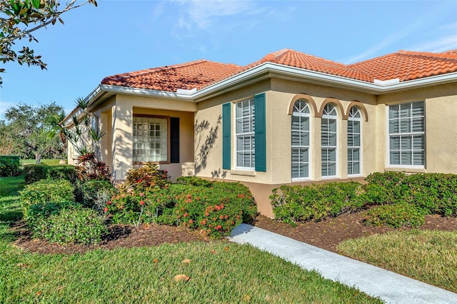 616 Misty Pond Ct, Bradenton, FL 34212 - doorway to property featuring stucco siding