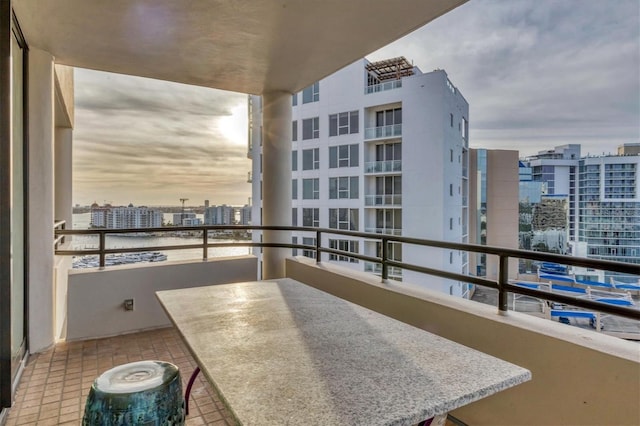 1255 N Gulfstream Ave Unit Ph1501, Sarasota, FL 34236 - balcony featuring a city view