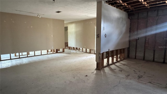806 Arlington Rd, Palmetto, FL 34221 - view of unfinished below grade area