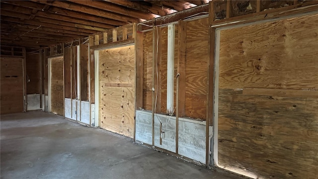 806 Arlington Rd, Palmetto, FL 34221 - misc room with unfinished concrete flooring