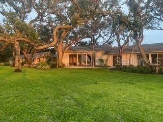 3350 Old Oak Dr, Sarasota, FL 34239 - photo 1