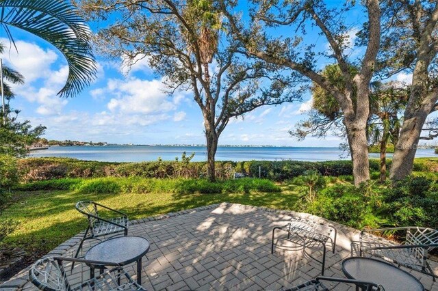 3350 Old Oak Dr, Sarasota, FL 34239 - photo 15