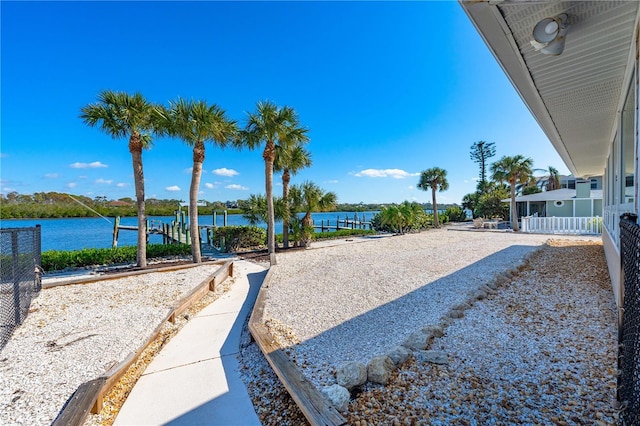 view of yard featuring a water view