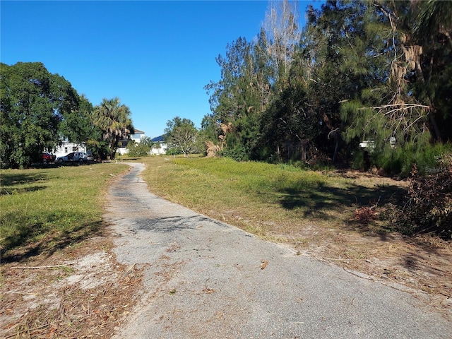 Listing photo 3 for 1603 W Shell Point Rd, Ruskin FL 33570