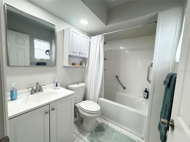 full bath featuring shower / tub combo, vanity, and toilet