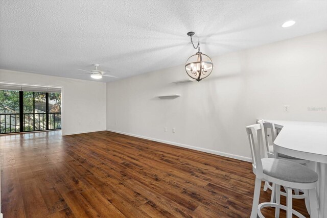 2522 Clubhouse Dr Unit 204, Sarasota, FL 34232 - photo 8
