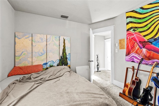 bedroom featuring carpet floors