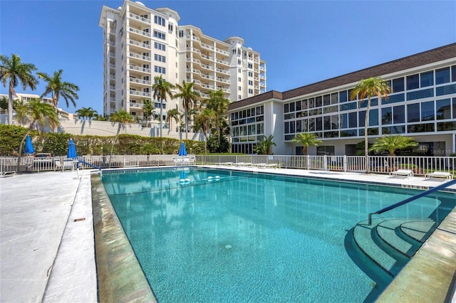 view of swimming pool featuring a patio