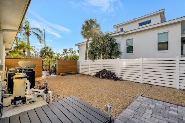 view of yard with a patio area