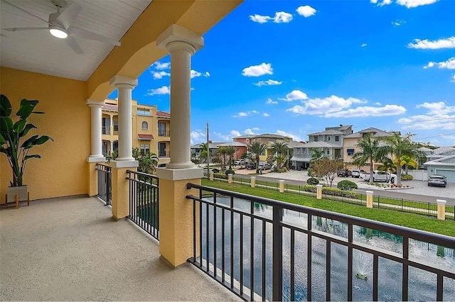 balcony with ceiling fan