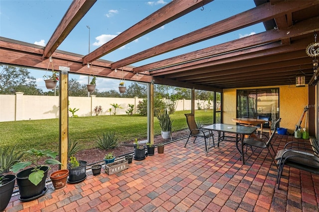 view of patio featuring a pergola