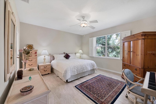 bedroom featuring ceiling fan