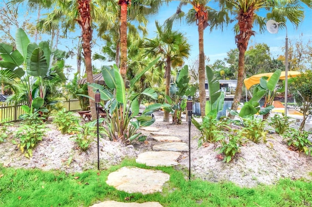 24120 Mink Rd, Astor, FL 32102 - view of yard