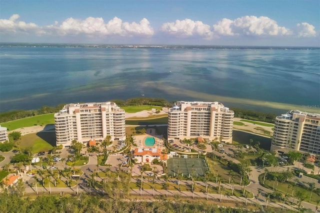 bird's eye view featuring a water view